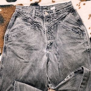 Vintage Rockies in a washed out black color & distressed fray